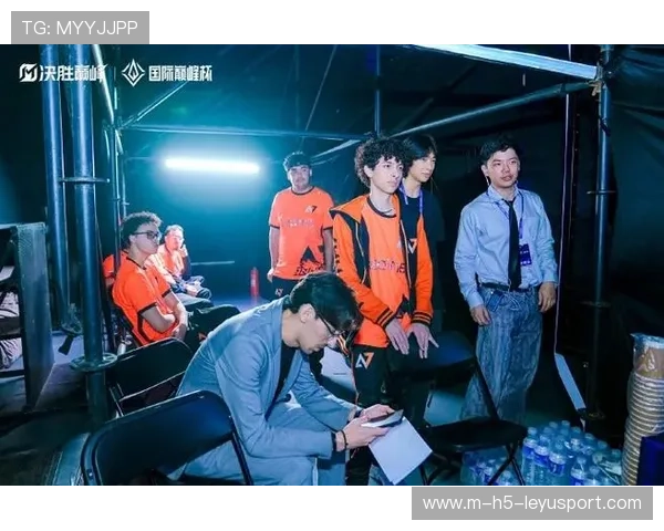 电竞赛场年度最燃操作合集